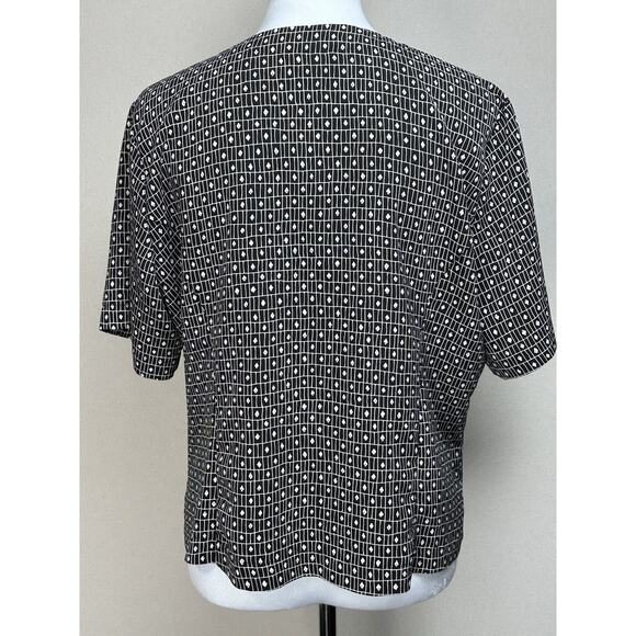 Christie & Jill Women’s 100% Polyester Short Sleeve Blouse Size 12 Black White - Picture 5 of 11